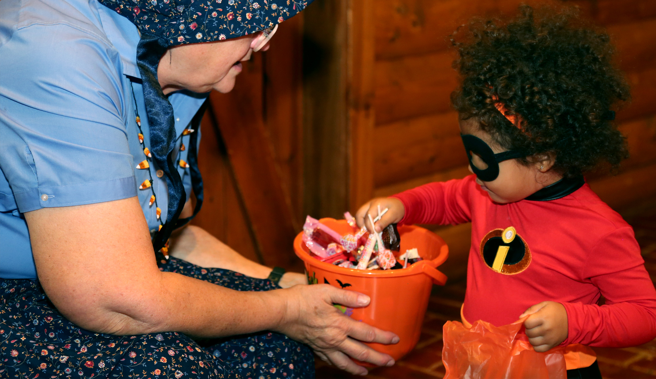 Halloween trick-or-treater